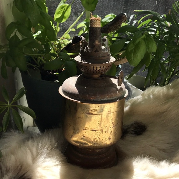 Vintage Dutch Brass Ship Lamp - Picture 3 of 4